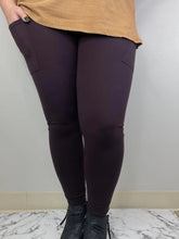 Load image into Gallery viewer, Chocolate Leggings w/ Pockets ** Pre-Sale **